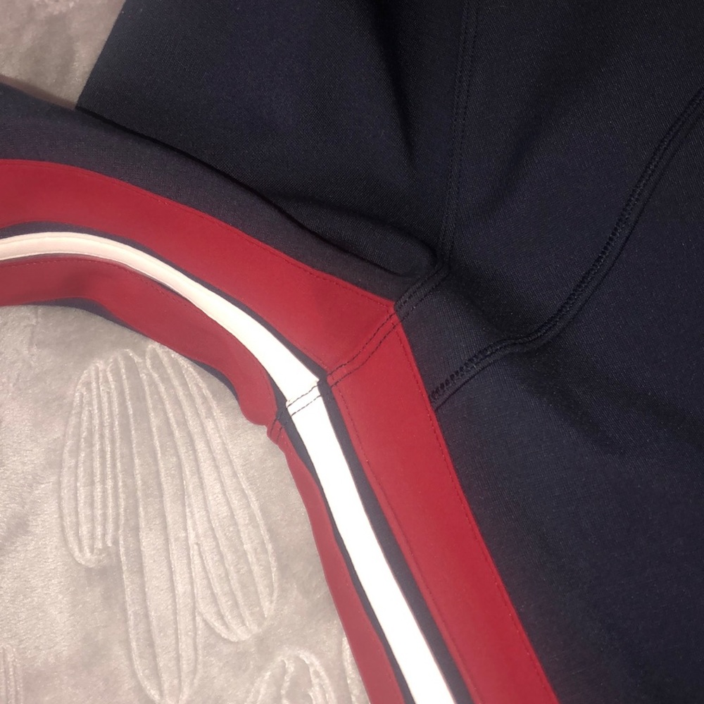 Lululemon Jacket - Picture 4 of 6